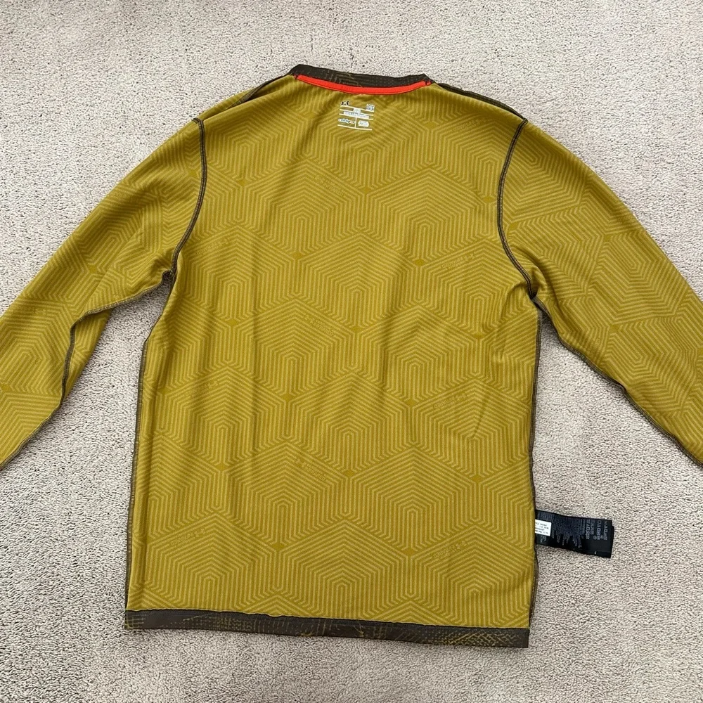 Under Armour Cold Gear Brown Printed Long Sleeve Base Layer Thermal Shirt